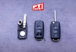 three keys beneath locksmith logo